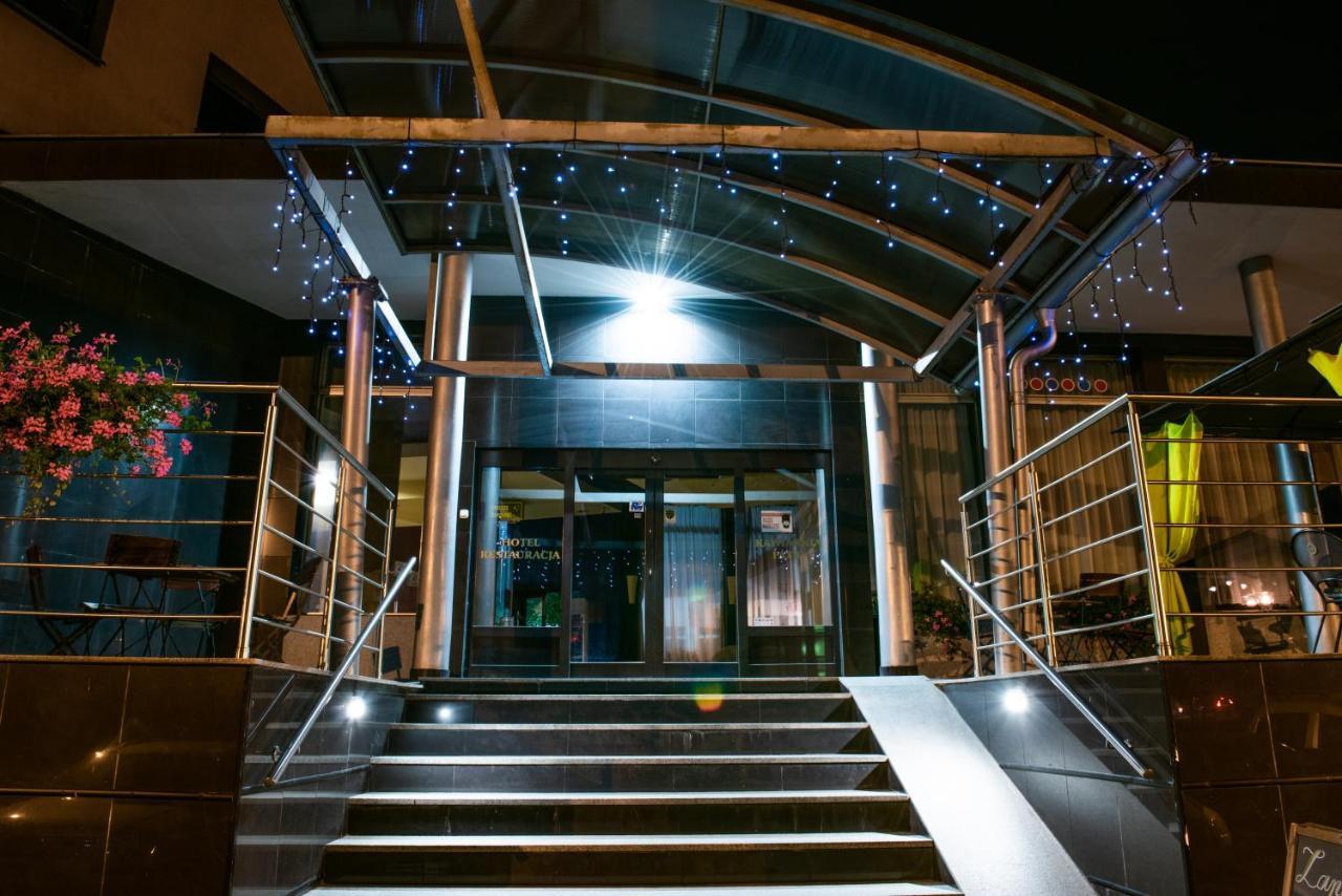 Perla Oleśnica Exterior foto