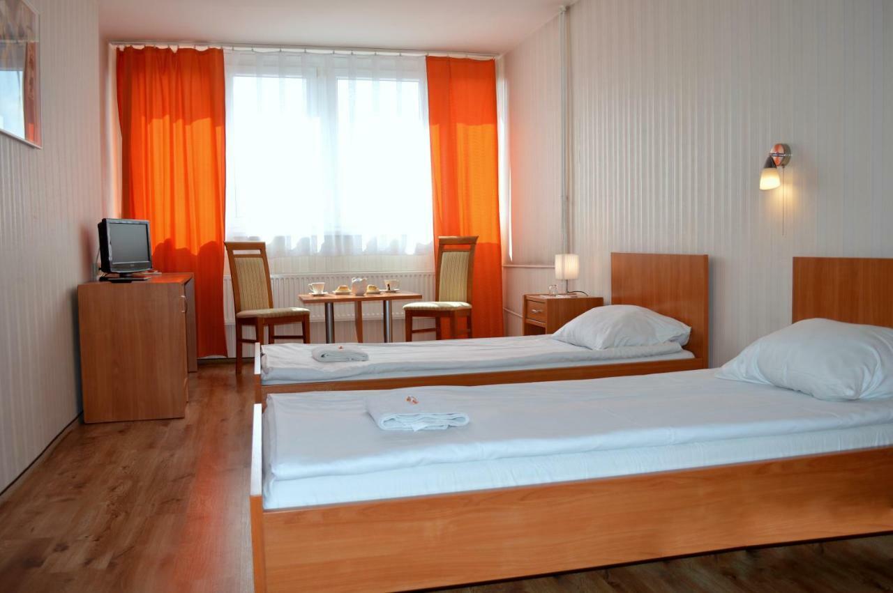 Perla Oleśnica Exterior foto